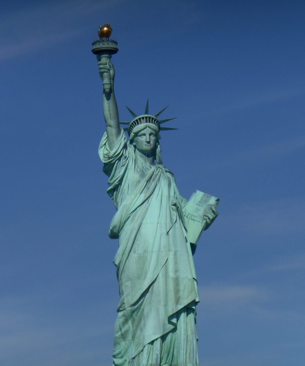 statue-of-liberty-g07ac1a048_1920